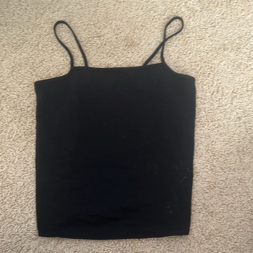Black string, tank top wild fable